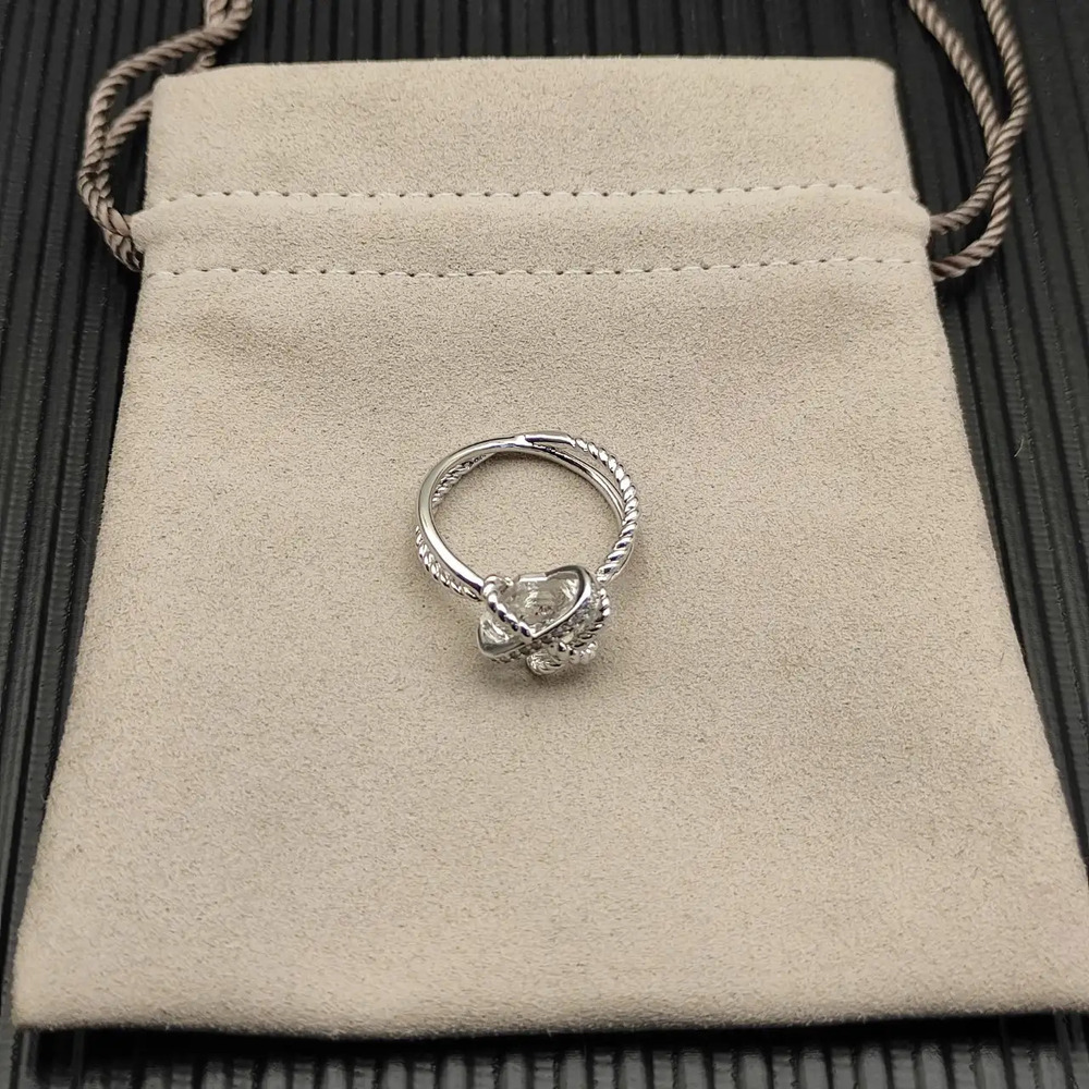David Yurman hexagonal white diamond ring - Picture 2 of 5